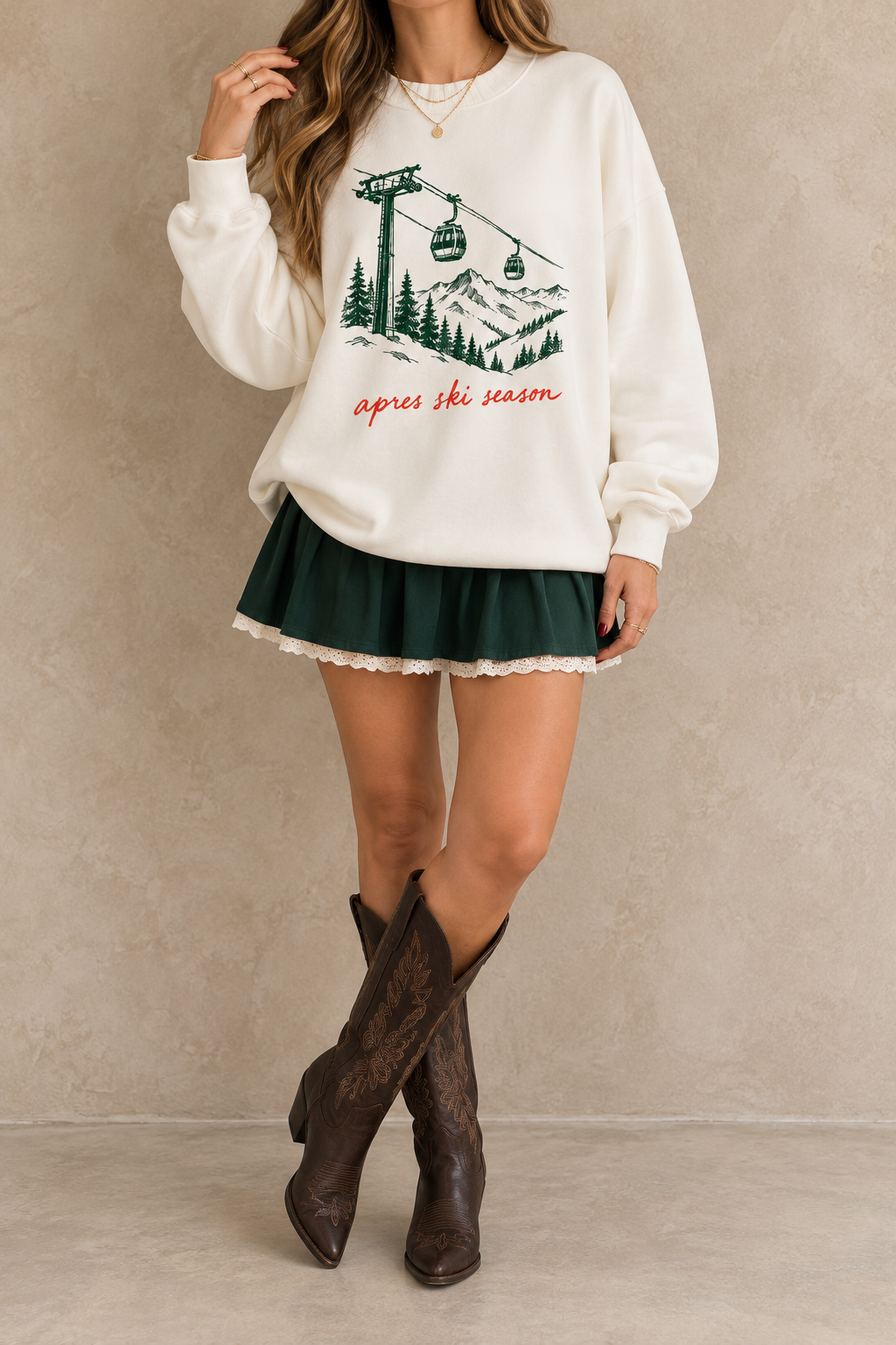 Après Ski Season Oversized Sweatshirt – Vintage Mountain Gondola Graphic Crewneck