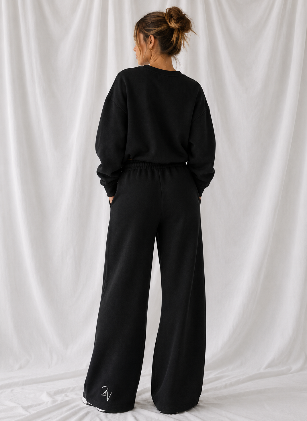 Women's Essential Straight-Leg Sweatpants | Relaxed Fit Fleece Lounge Pants