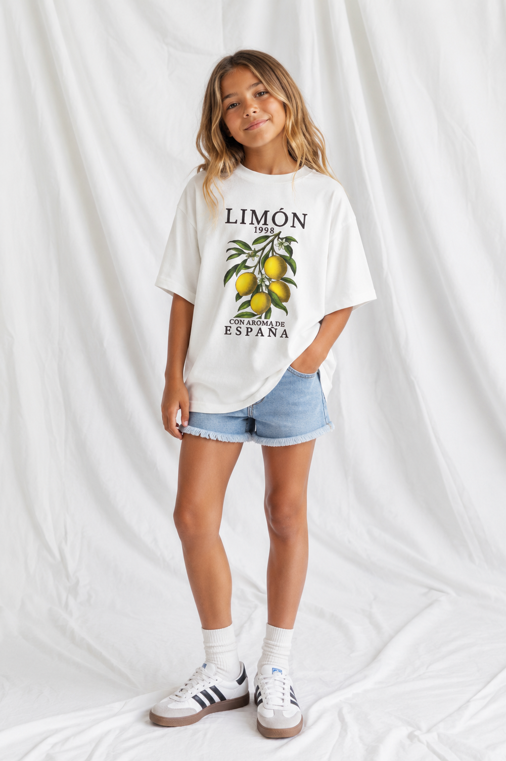 Youth T-Shirt — "Limón 1998 Con Aroma de España" Summer Citrus Graphic
